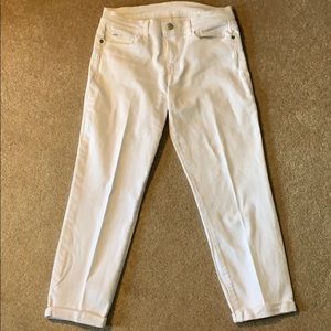Joe’s Jeans White Mid-Rise Jeans Size 27